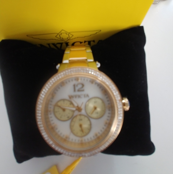 Invicta \